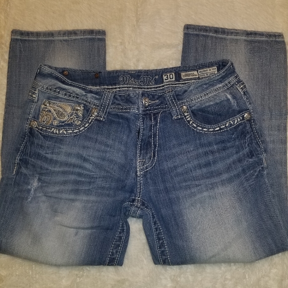 Miss Me Pants - Miss Me Capris Jean's. Size 30 destressed.